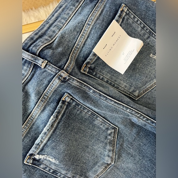 Flying Monkey / Express High Waisted Stretch Boyfriend Jeans. Size: 27 Brand New - Picture 15 of 15